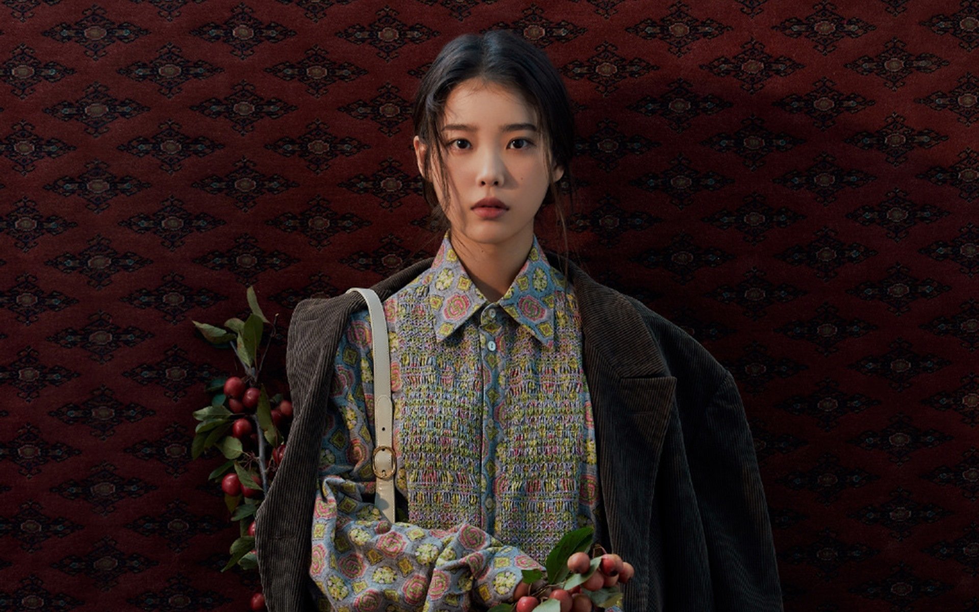 顶尖球队在大舞台上大放异彩,取得辉煌胜利,顶级球队俱乐部